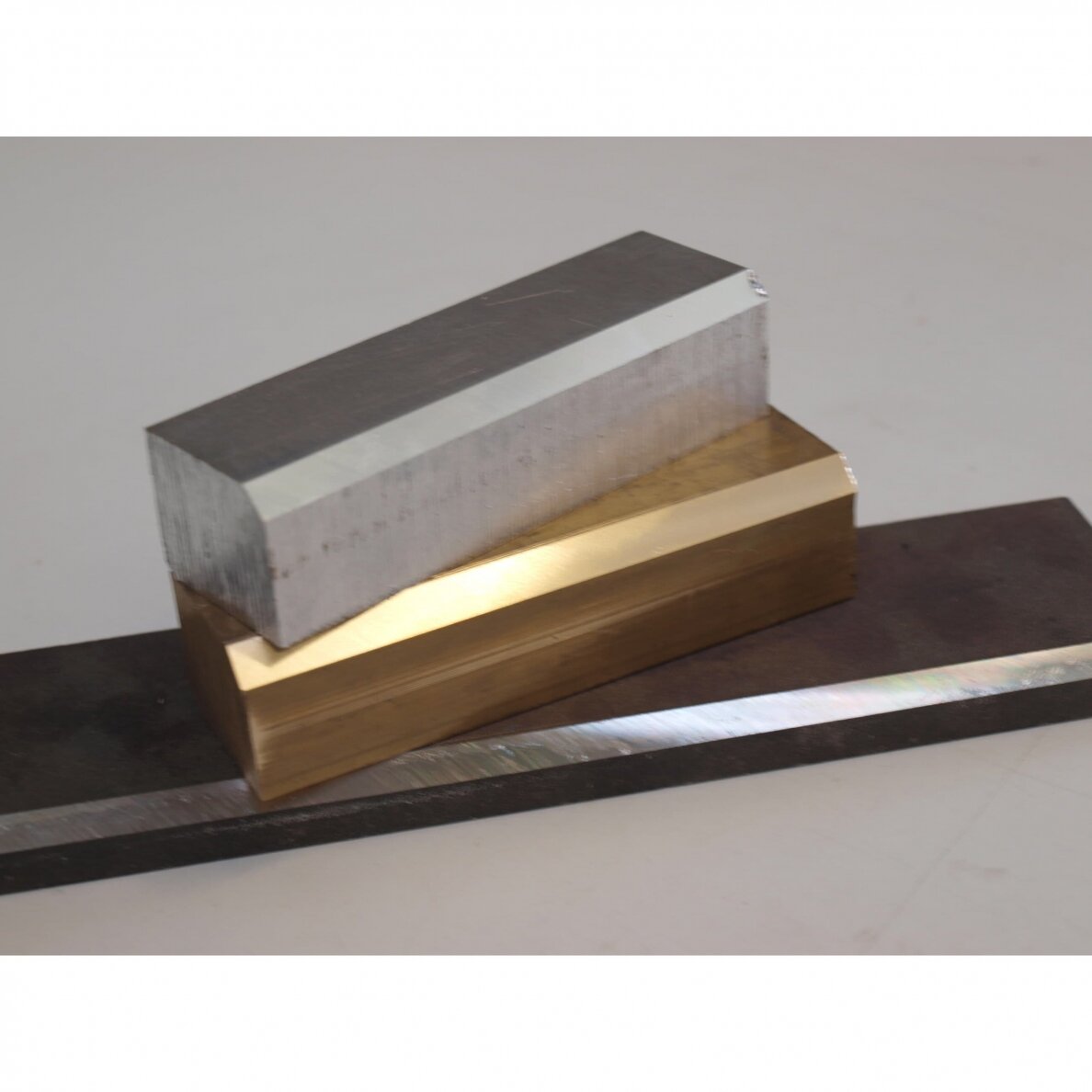 BEVEL VEERIO 4